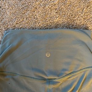 Lululemon leggings - teal color. Barely worn, great condition